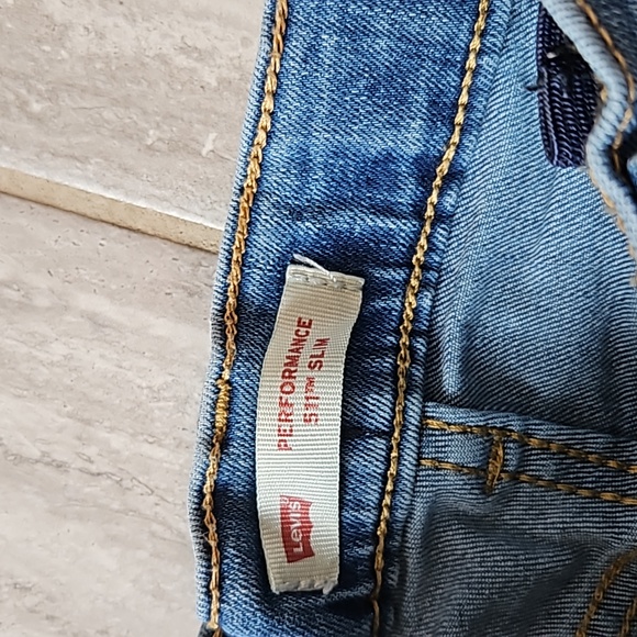Boys Levi's Jeans sz 4. Performance 511 slim. - Picture 4 of 5
